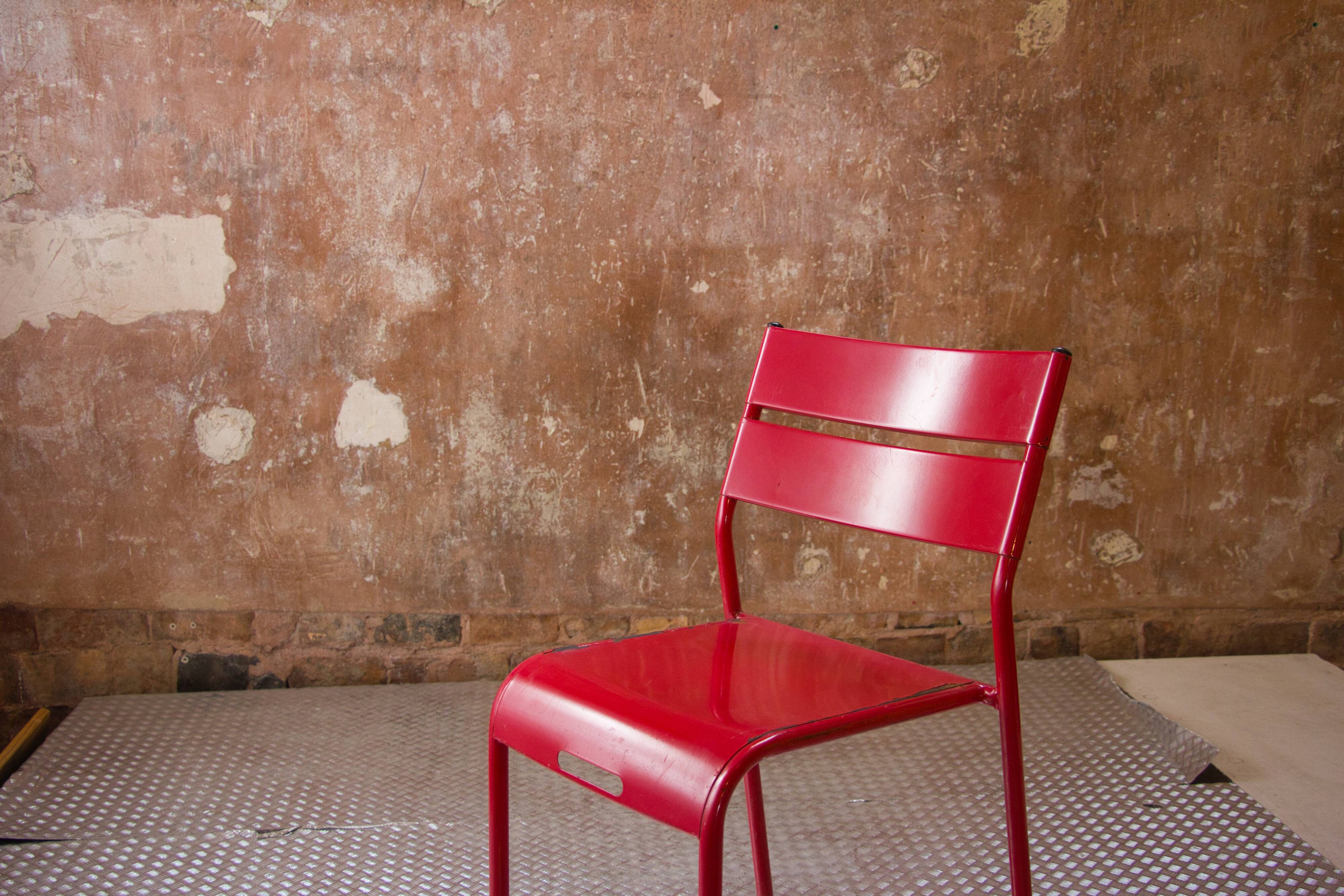 Set of 6 vintage metal chairs