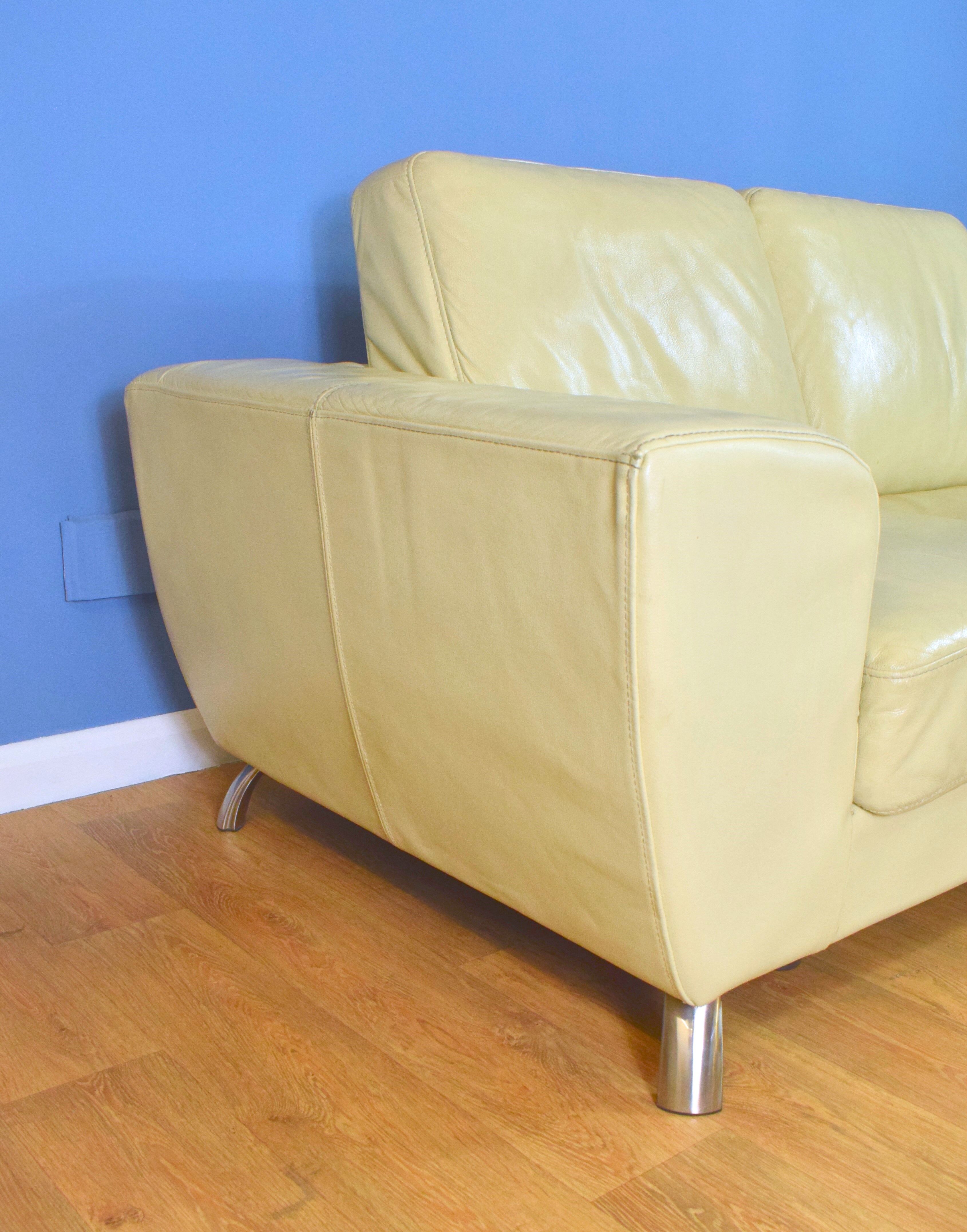 Mid Century Retro Italian Cream Leather 2 Seat Sofa Settee Couch by Moroso 1980s