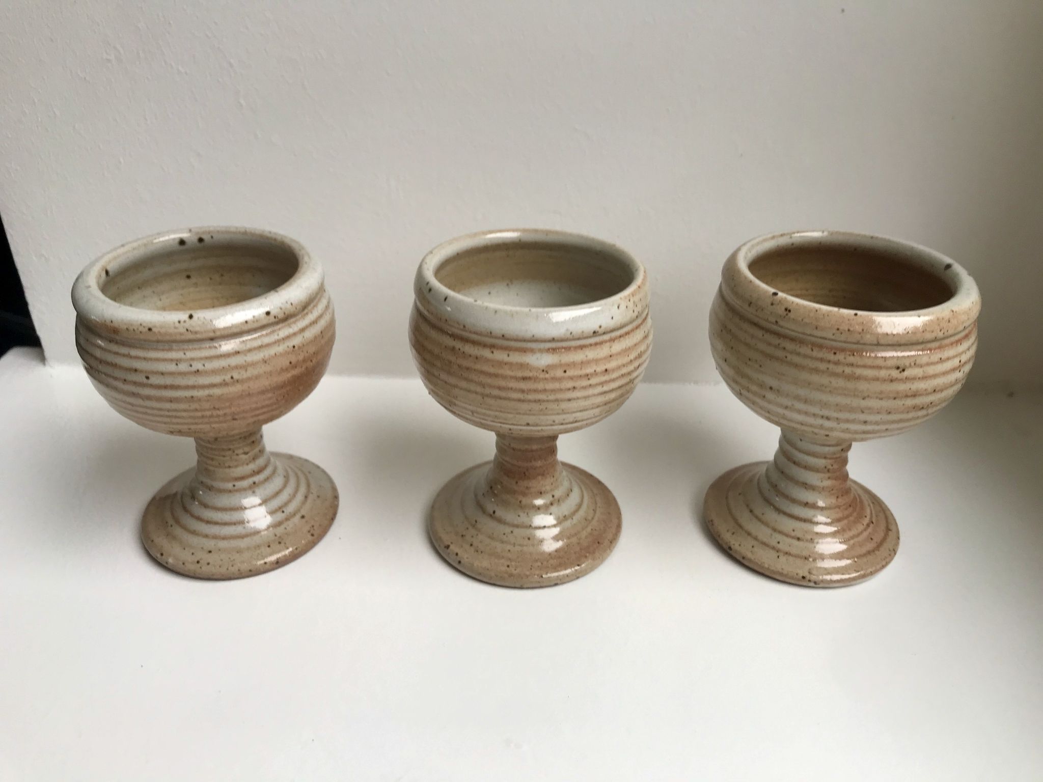 Trio de coquetiers en grès du marais années 60-70