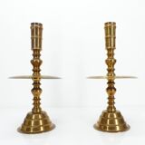 Pair of altar candlesticks in brass, Vietnam, 20th century