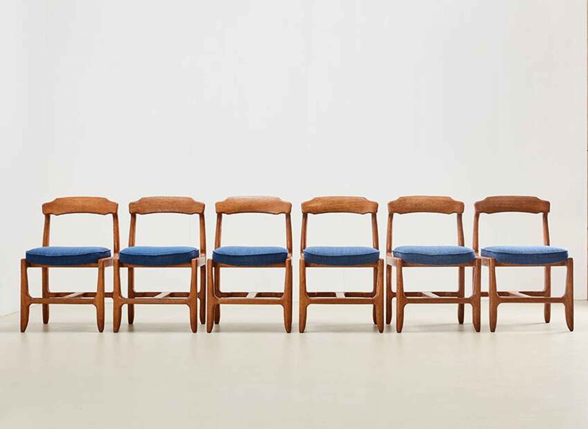 Guillerme & Chambron Set of 6 'Veronique' Dining Chairs for Votre Maison