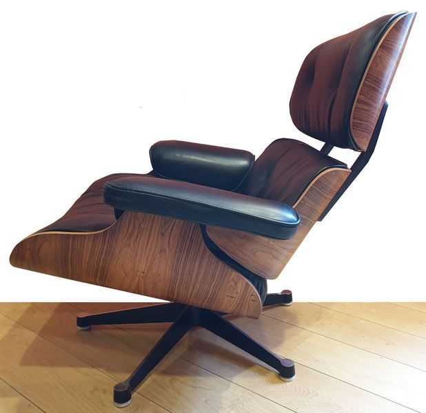 Lounge Chair by Charles & Ray Eames