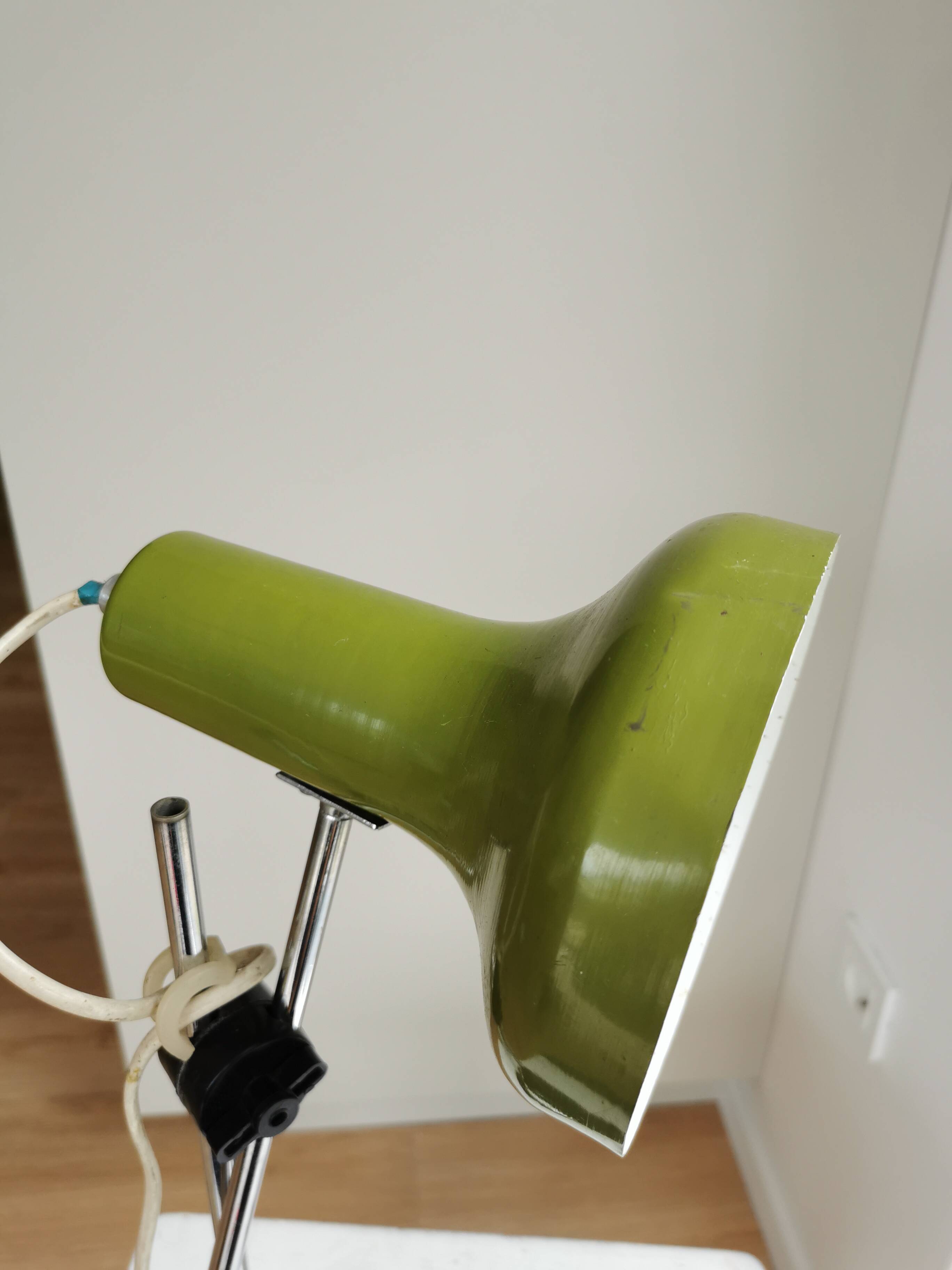 Vintage Olive Green Table Lamp, Adjustable Retro Desk Light
