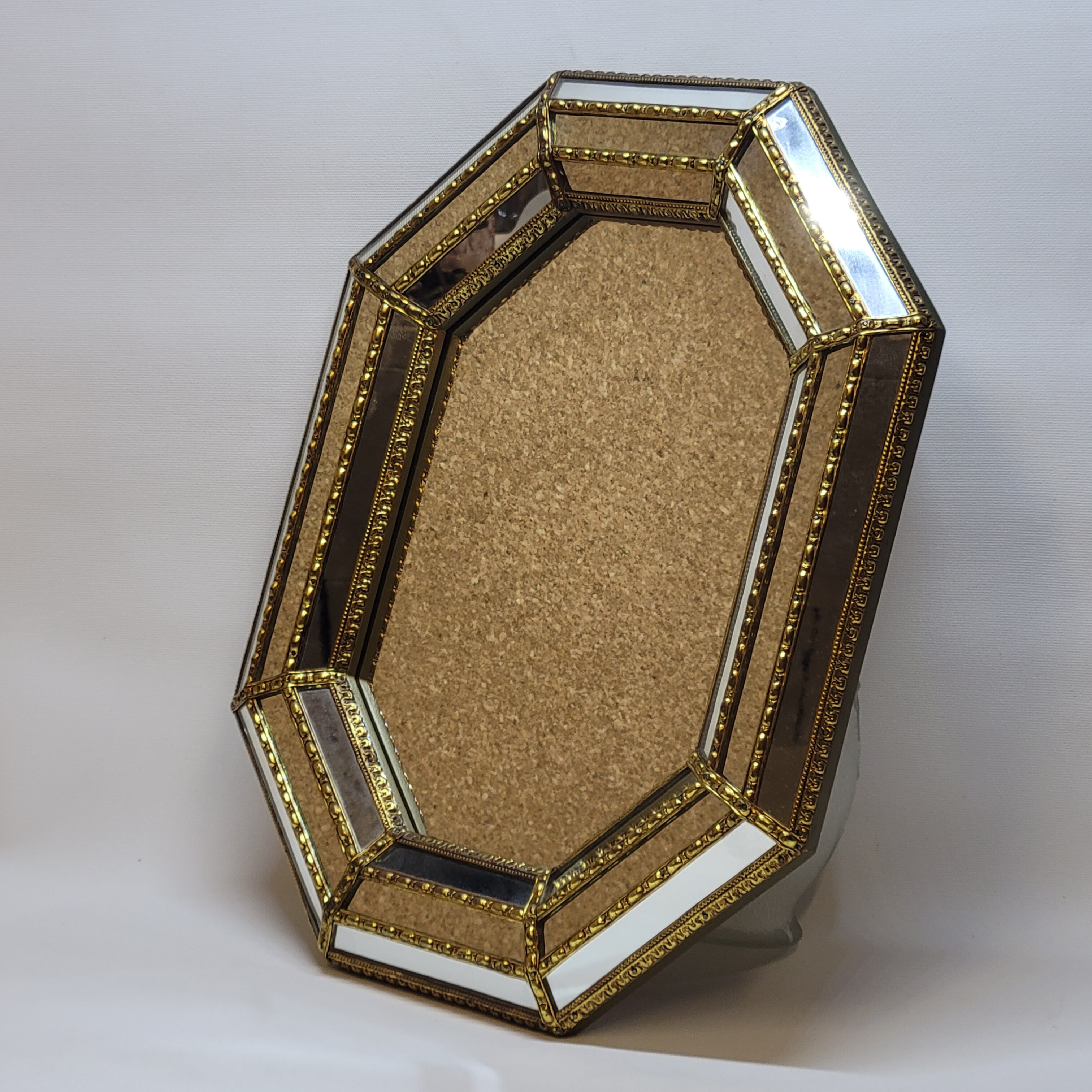 Miroir Mural Octogonal A Facettes Orné De Laiton Style Vénitien