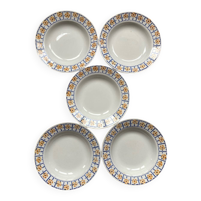 Assiettes creuses saint Amand