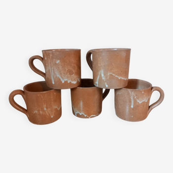 5 glazed stoneware cups