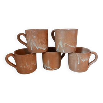 5 glazed stoneware cups