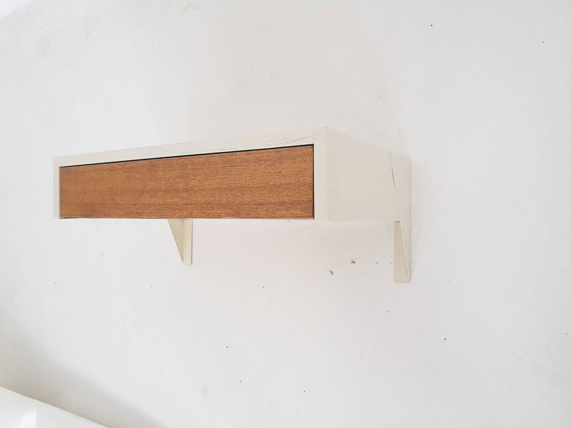 Martin Visser for 't Spectrum DD01 "Bergeyk" Wall Shelf, or Night stand, Th
