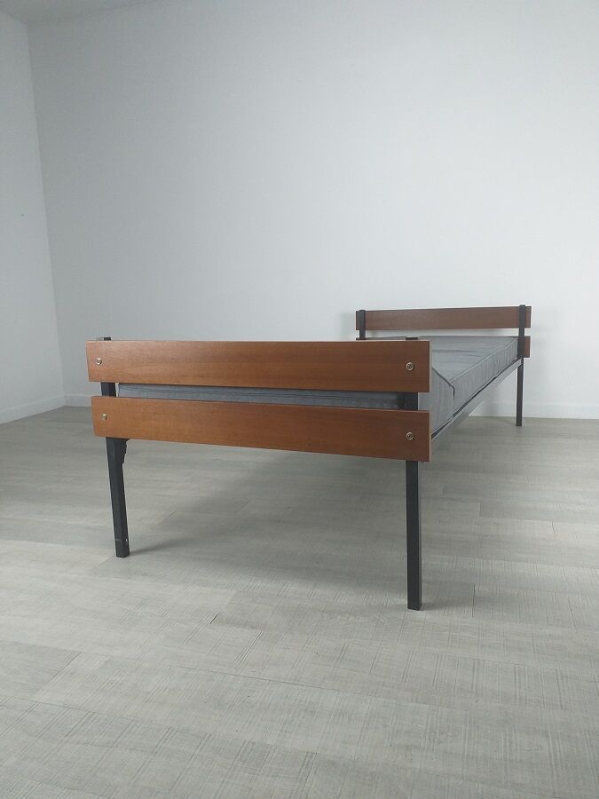 Scandinavian daybed bed 60s vintage