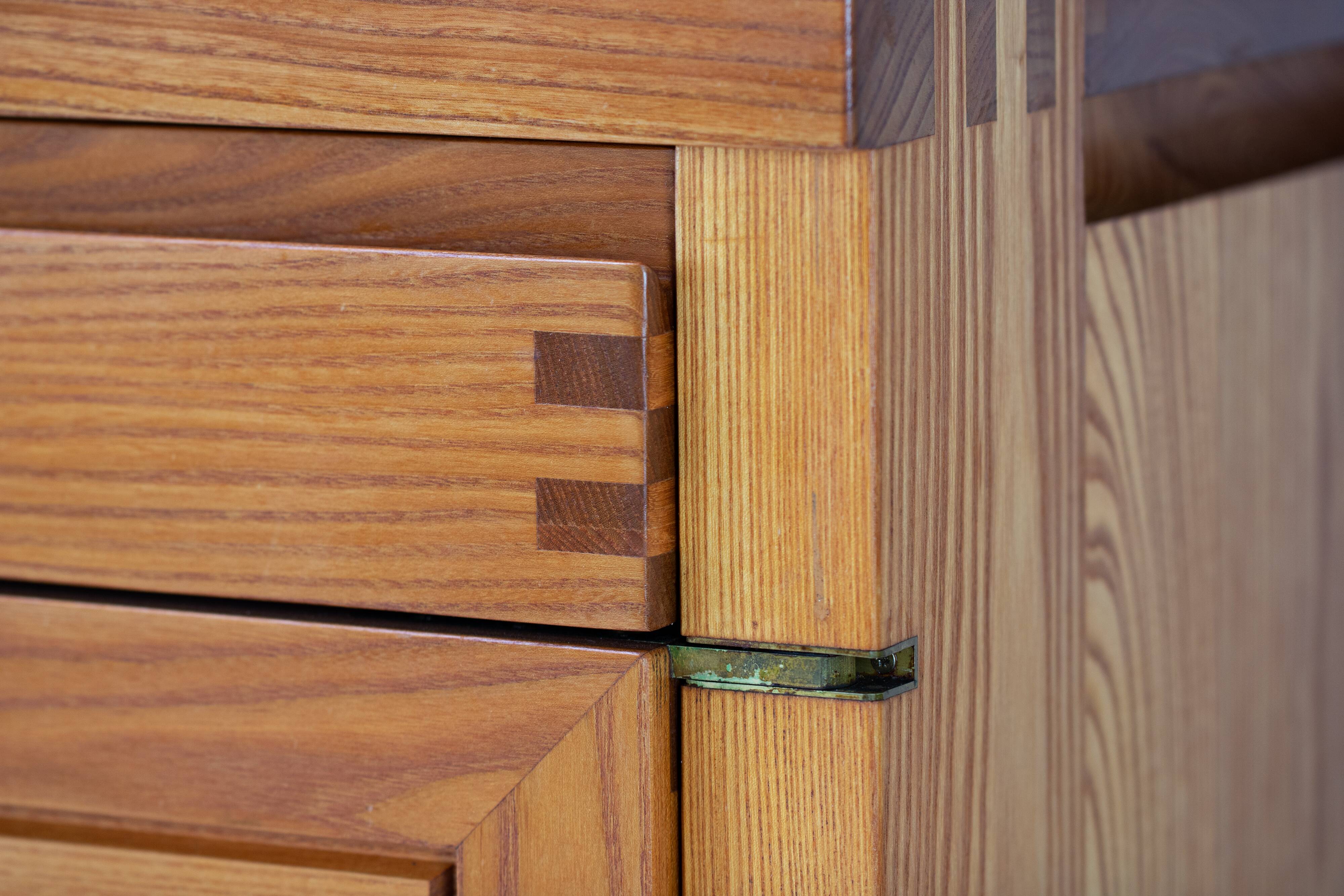 Pierre Chapo – R08 Sideboard