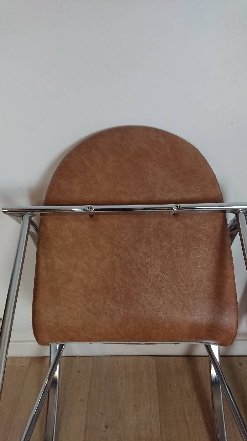 Souvignet plichaise armchair