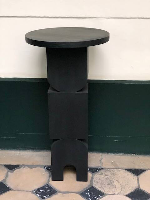 Sellette - Table d'appoint en bois teinté noir