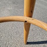 Tabouret haut de bar en bois courbé et cannage