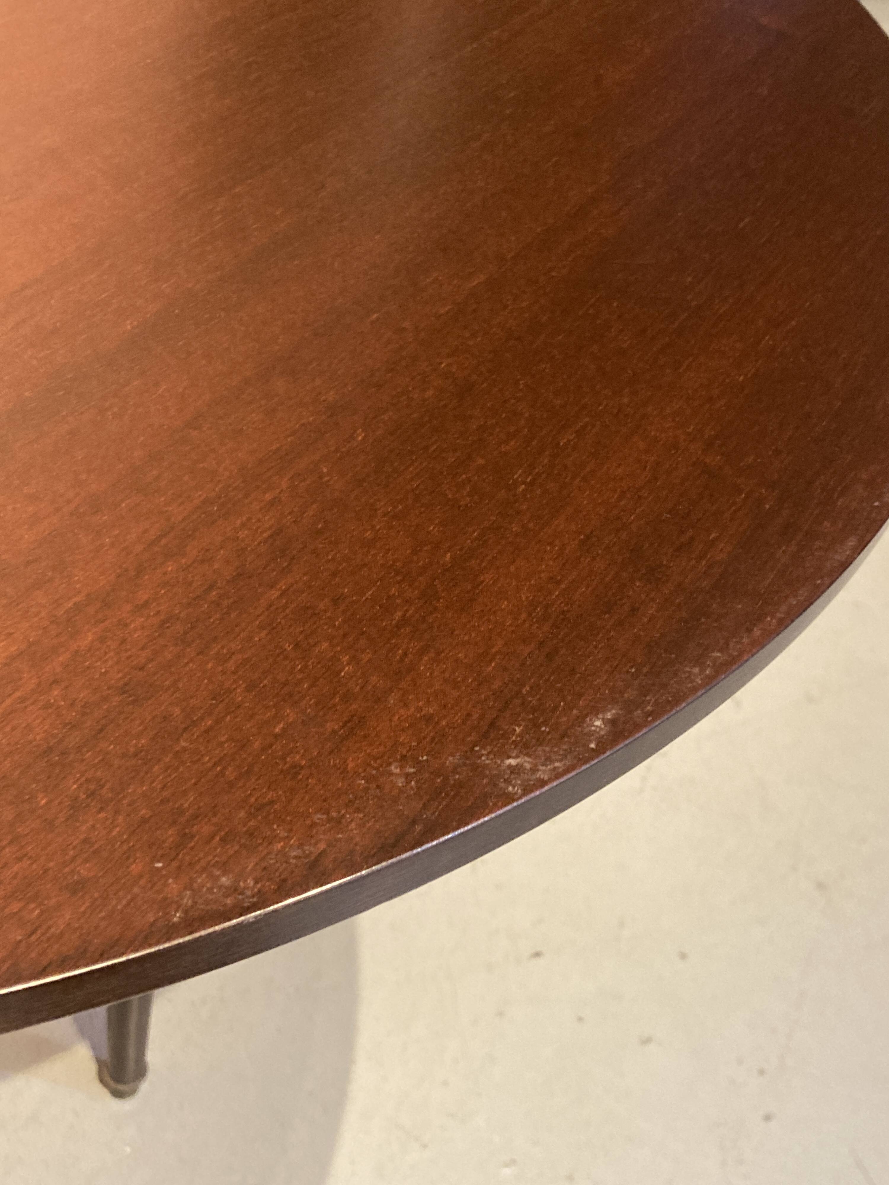 Table ronde pliable en bois