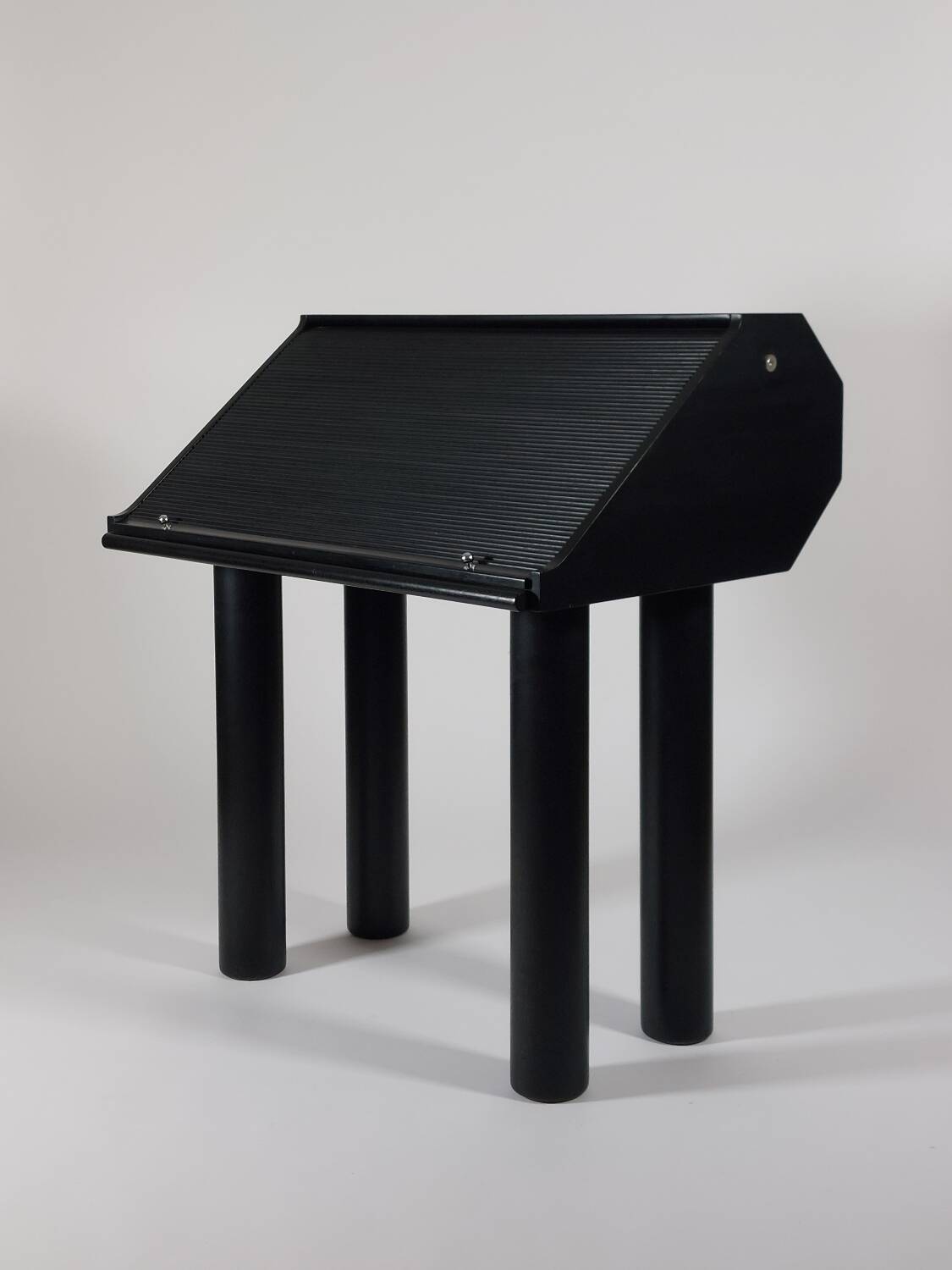 Bureau de style postmoderne rare par Hans Eichenberger pour Kollektion Röthli