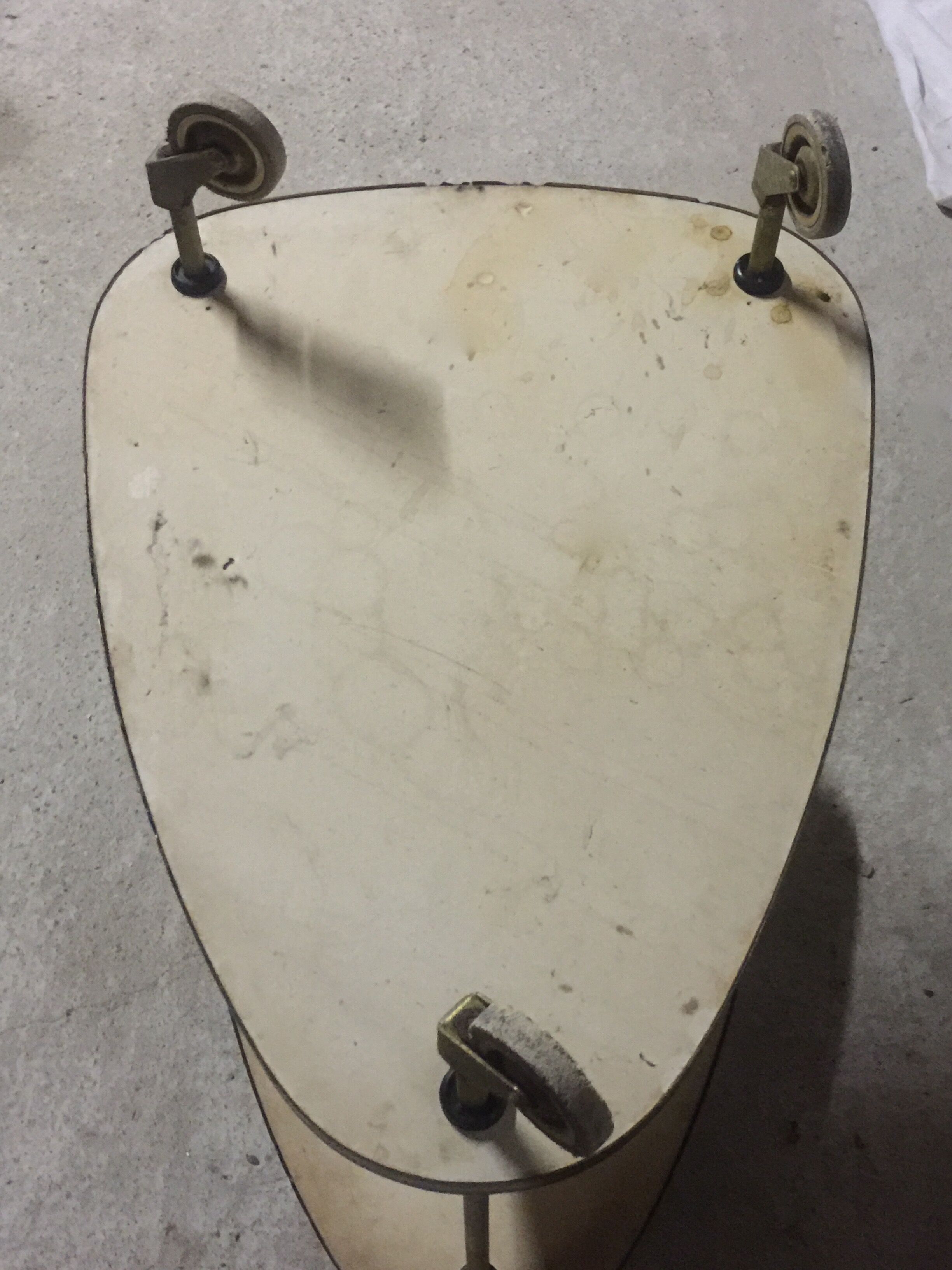 Serving double tray on wheels