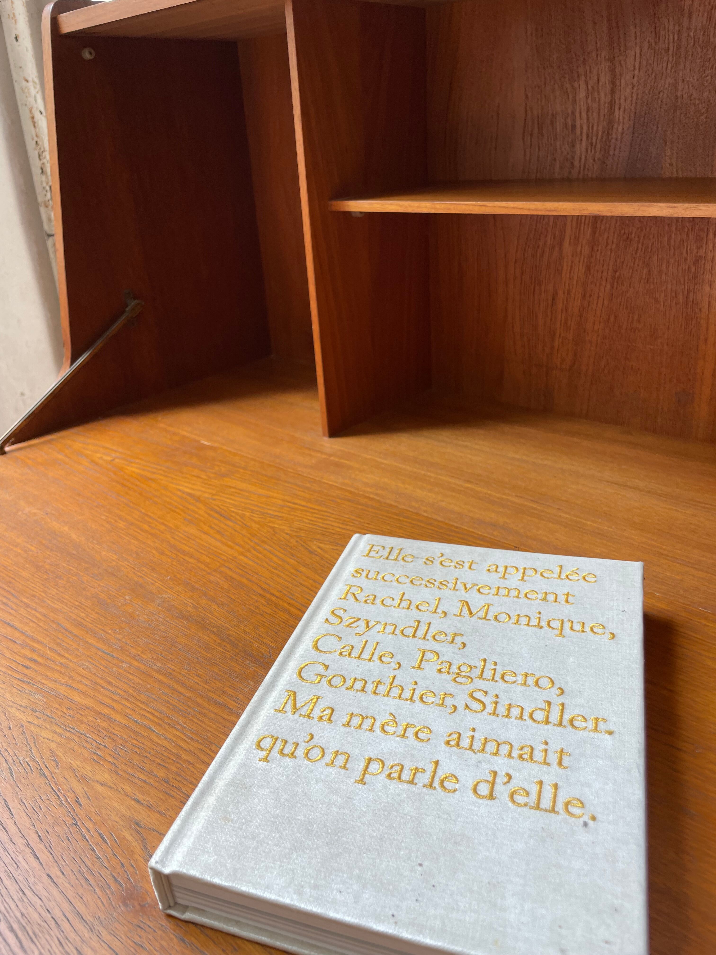 Secretary Samcom teck 1960