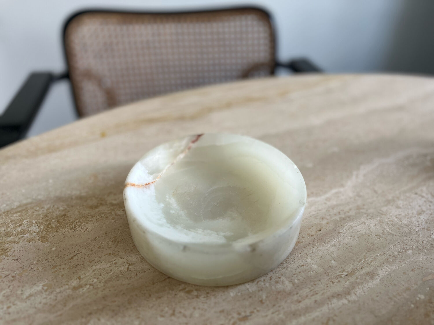 White onyx pocket tray