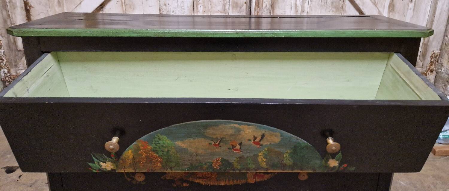 Painted chest of drawers