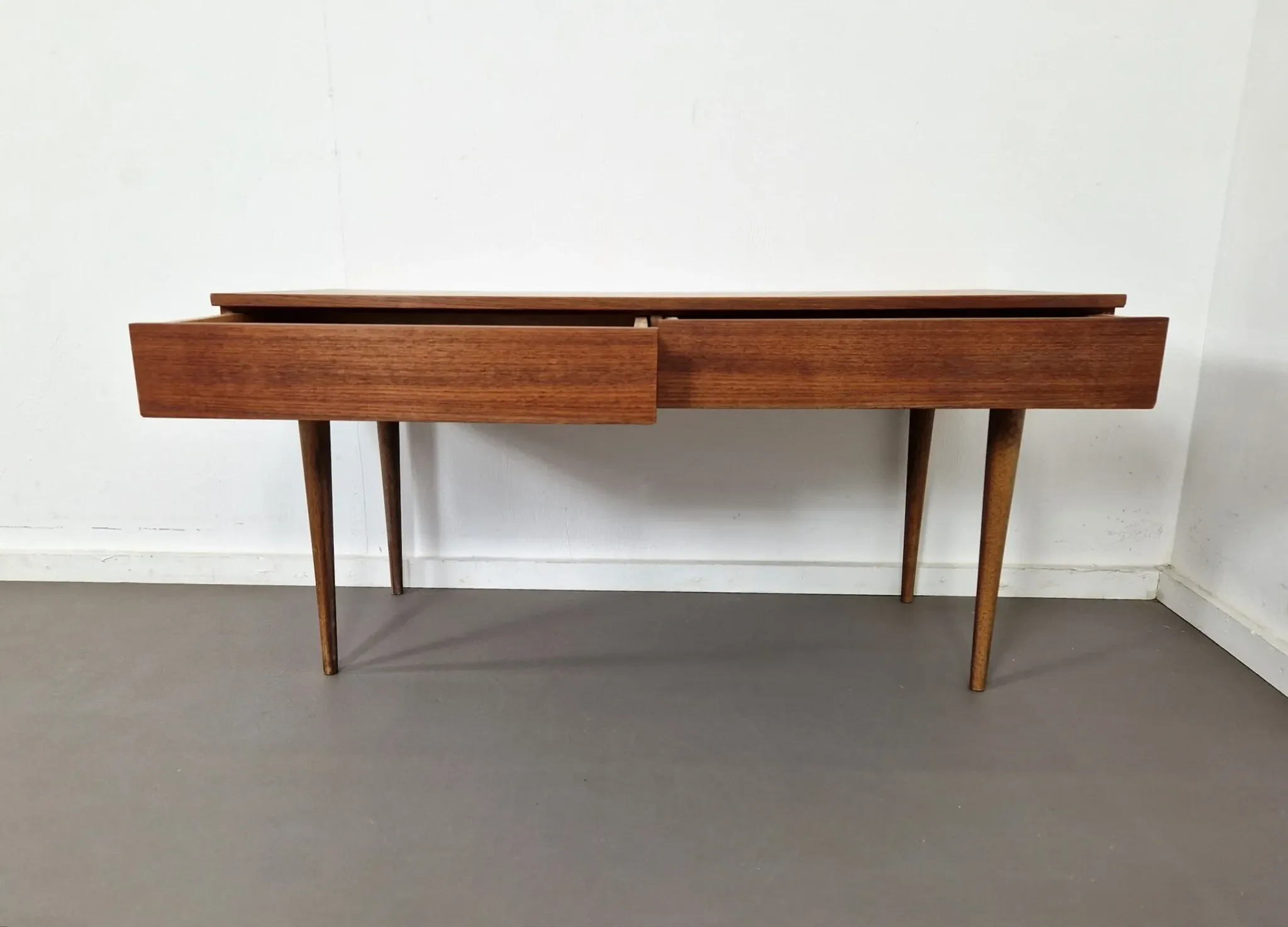 Scandinavian style teak side table | 1960s