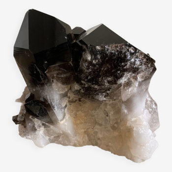 Smoky quartz crystals 16 cm