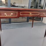 Louis XVI style office with a pull-out