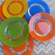 Assiettes Arcopal couleur 70s