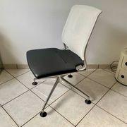 Chaise de bureau Meda chair édition vitra design Alberto Meda