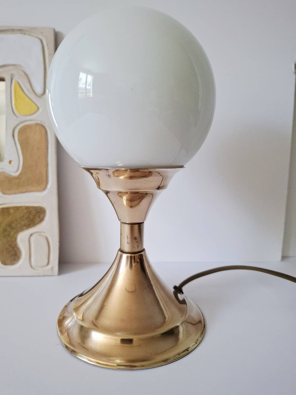 Vintage tulip base brass lamp