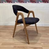 Fauteuil velours noir design scandinave 1950.