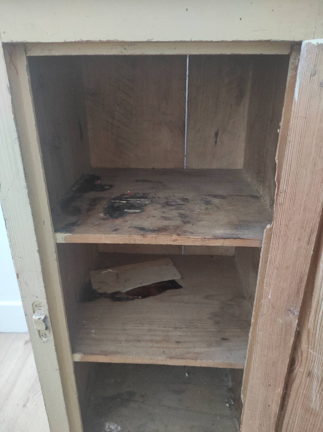 Small Parisian piece of furniture