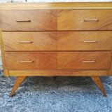 Compass feet chest of drawers