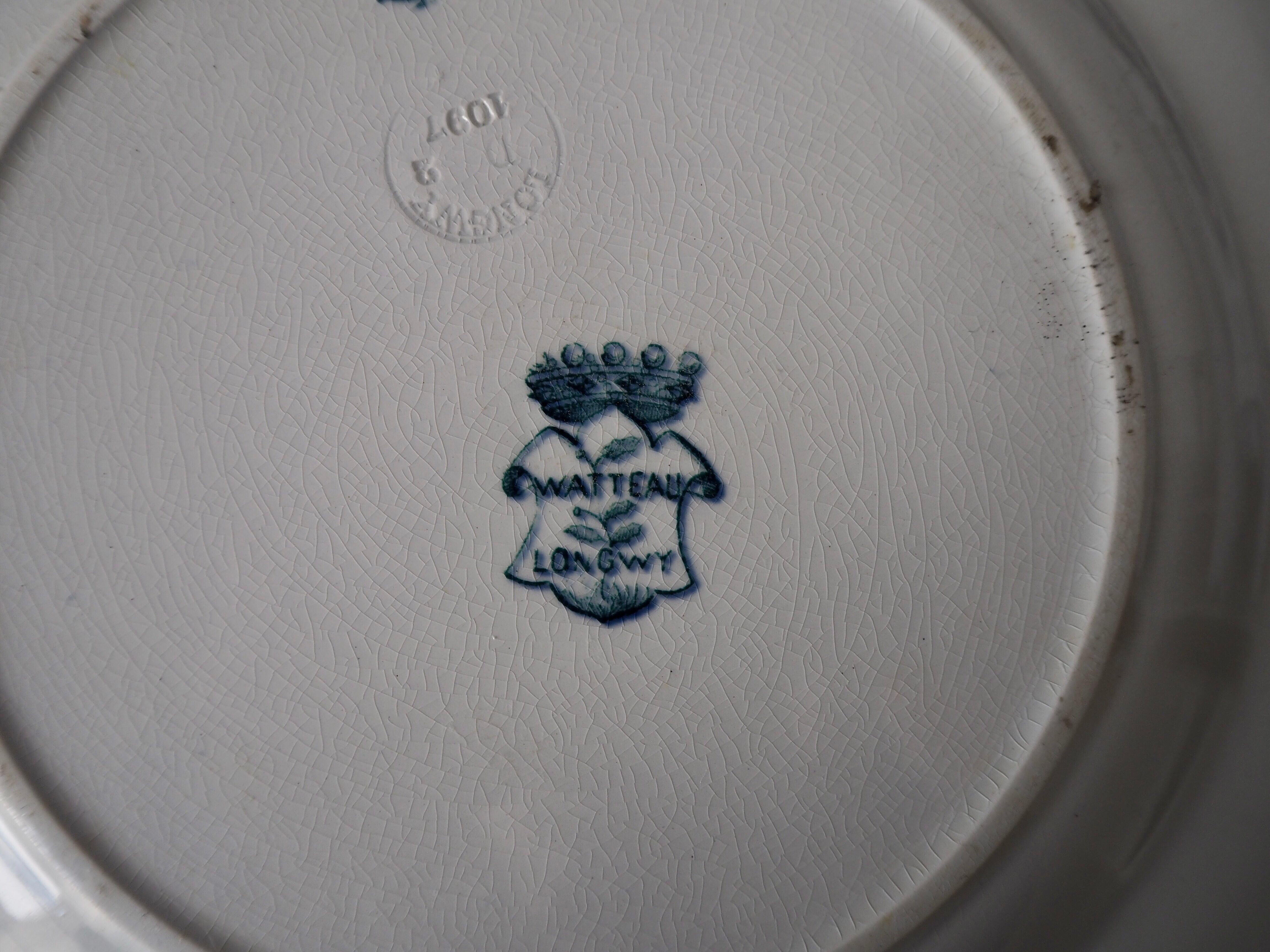 Set of 6 flat plates Longwy, Watteau model