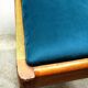 Suite de 6 chaises années 40-50 chêne et velour bleu