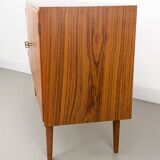 Enfilade danoise en teck par Carlo Jensen pour Hundevad & Co., 1960s