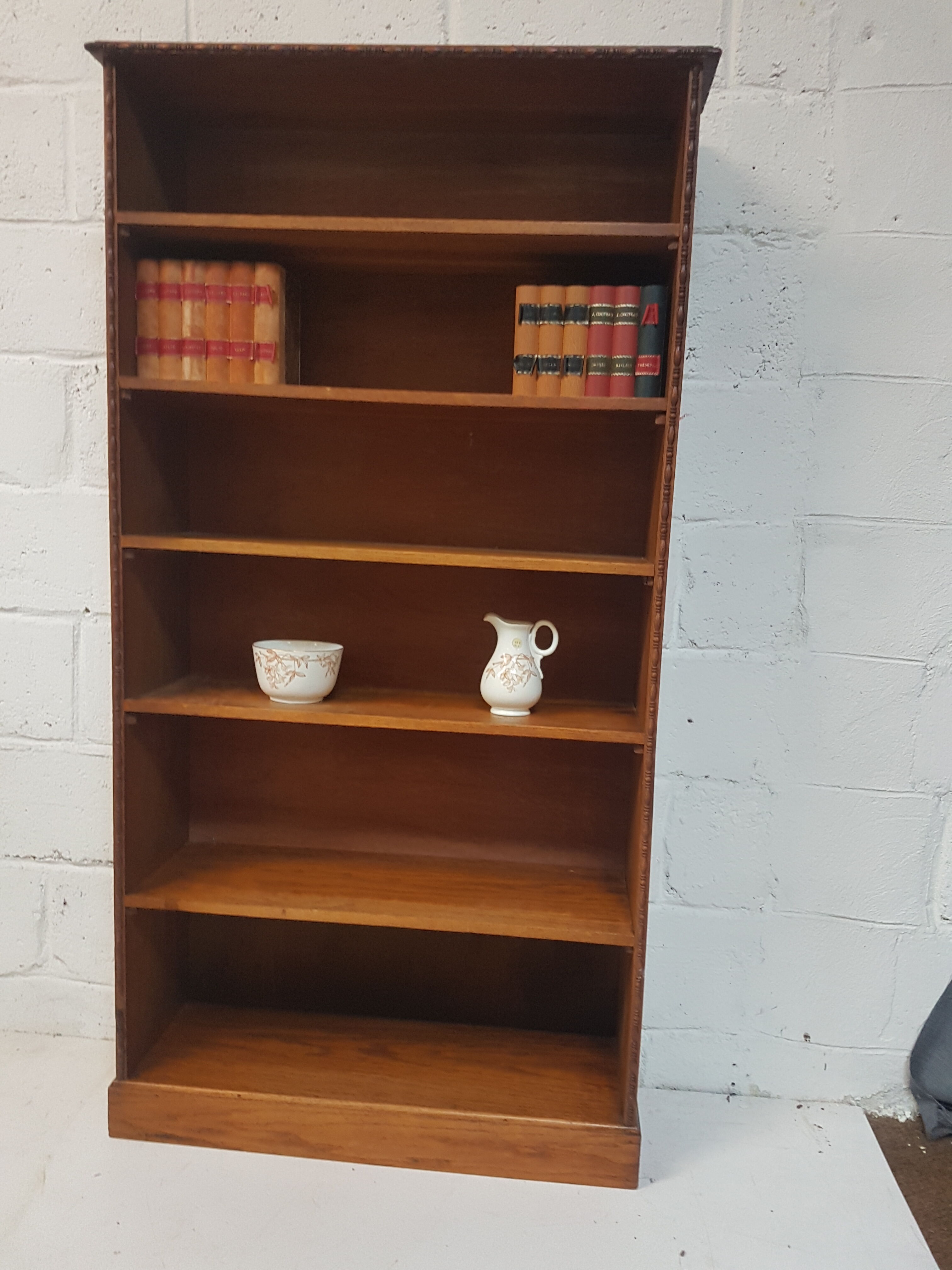 Library shelf