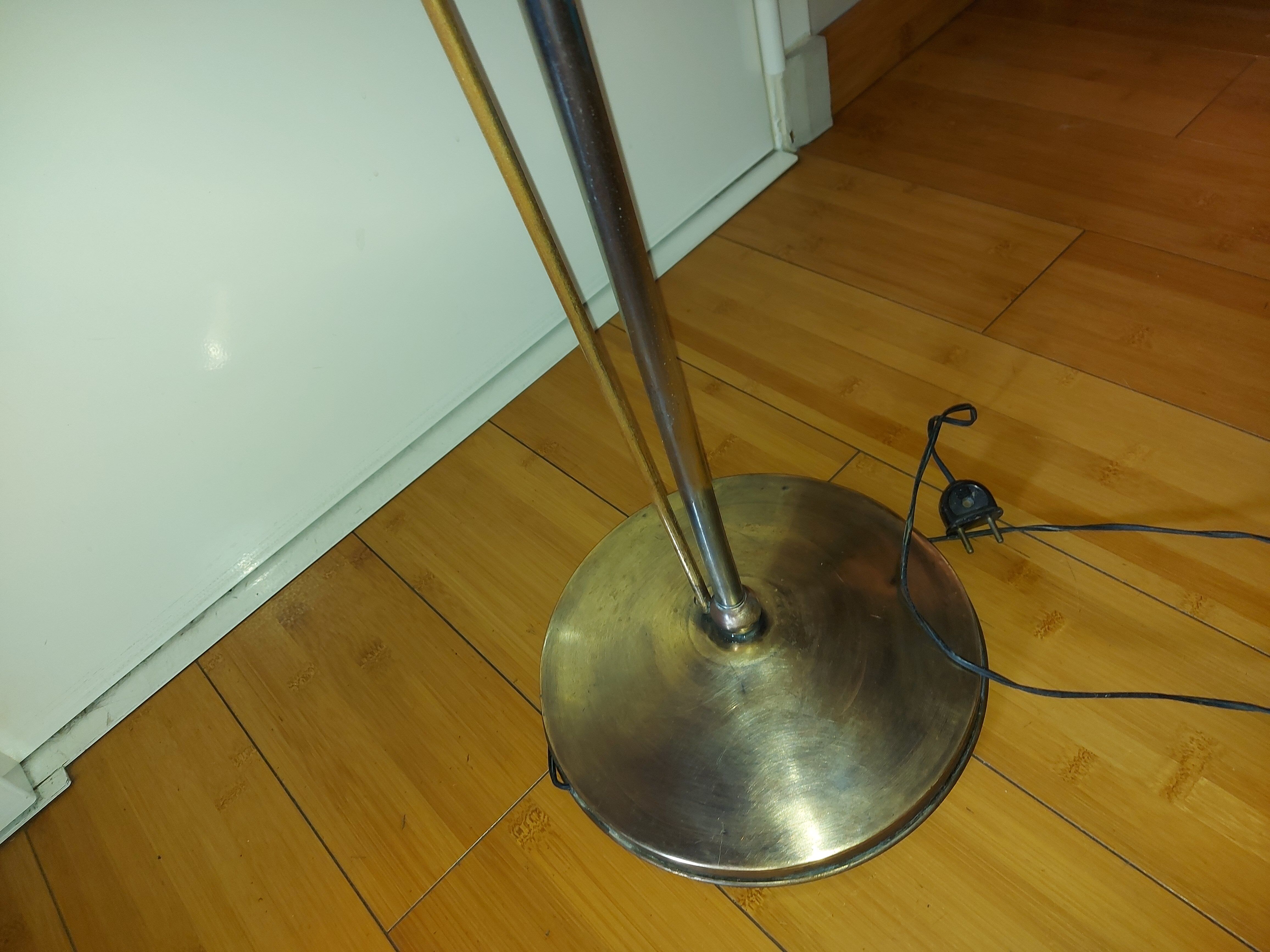 50'S lunel brass lamppost