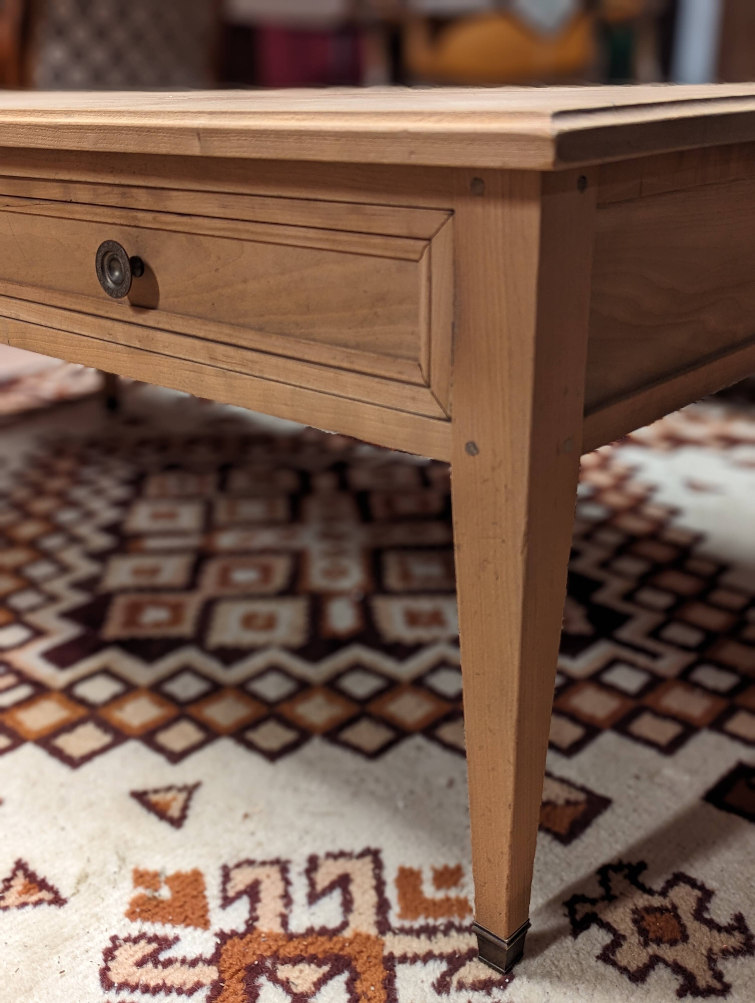 Aerogummed directoire coffee table