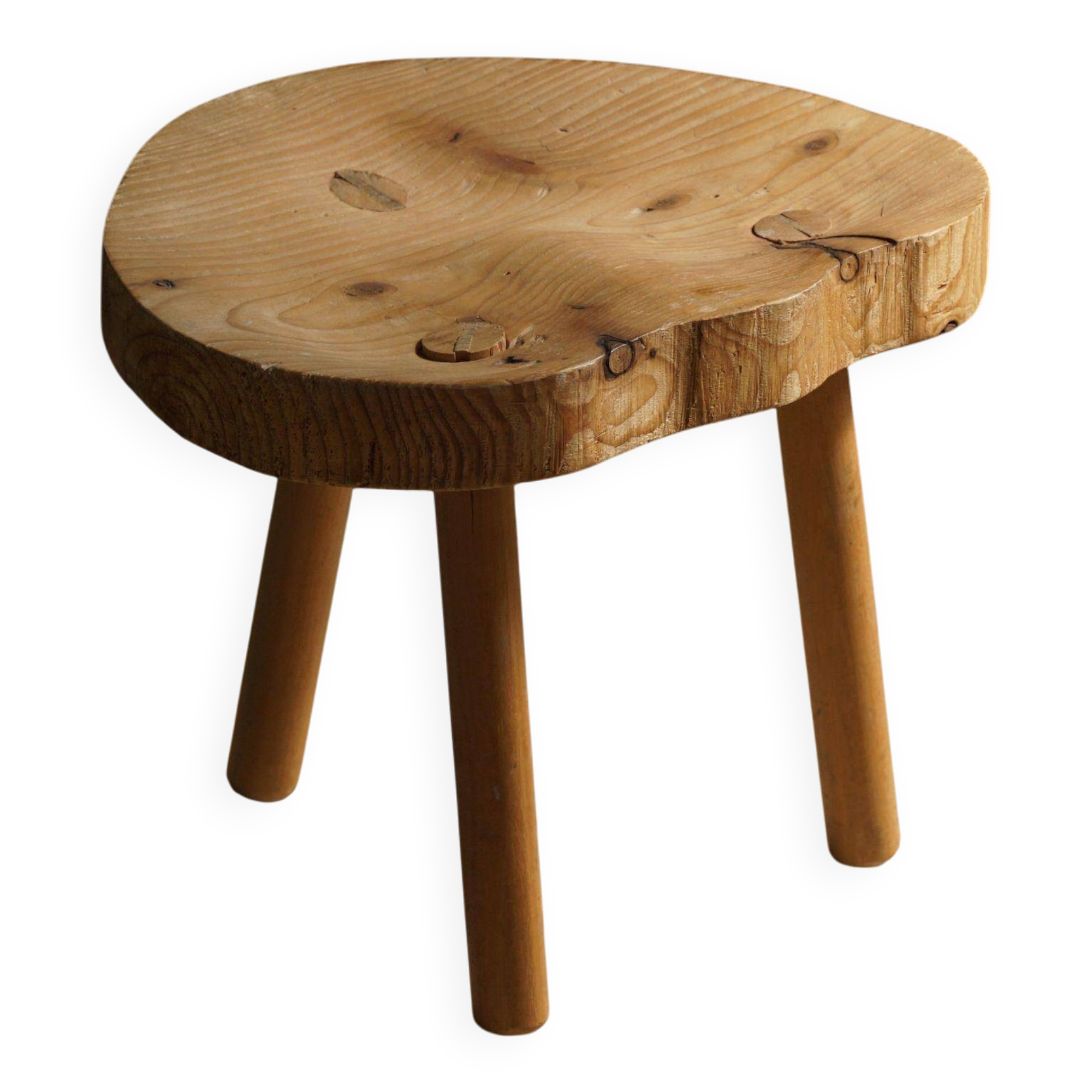 Tripod stool in solid pine, by a Swedish cabinetmaker, mid-century, around the 1960s.