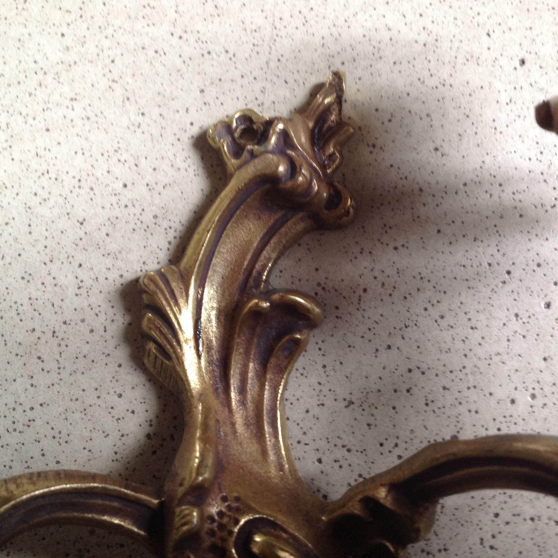 Bronze candle holder