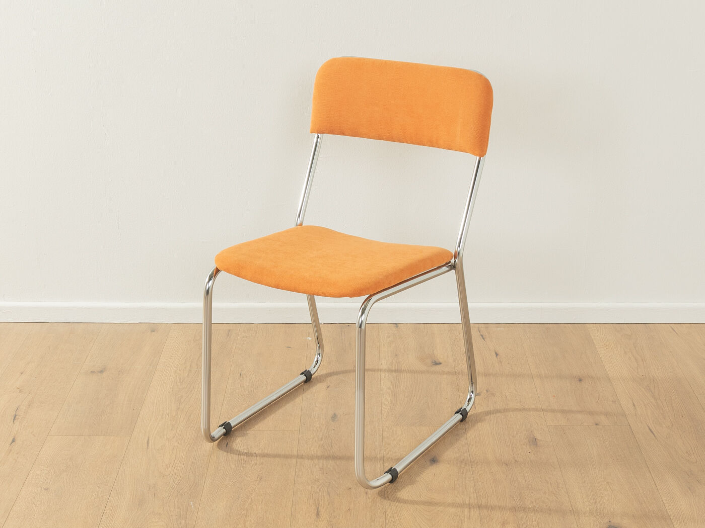 Classic chairs from the 1970s, set of 4, orange, chrome frame