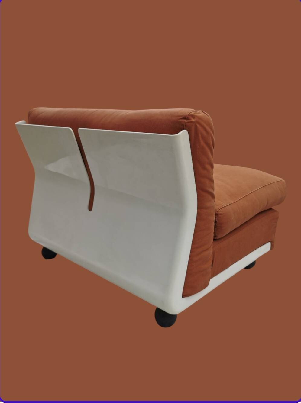 Amanta Bellini armchairs (4 available)