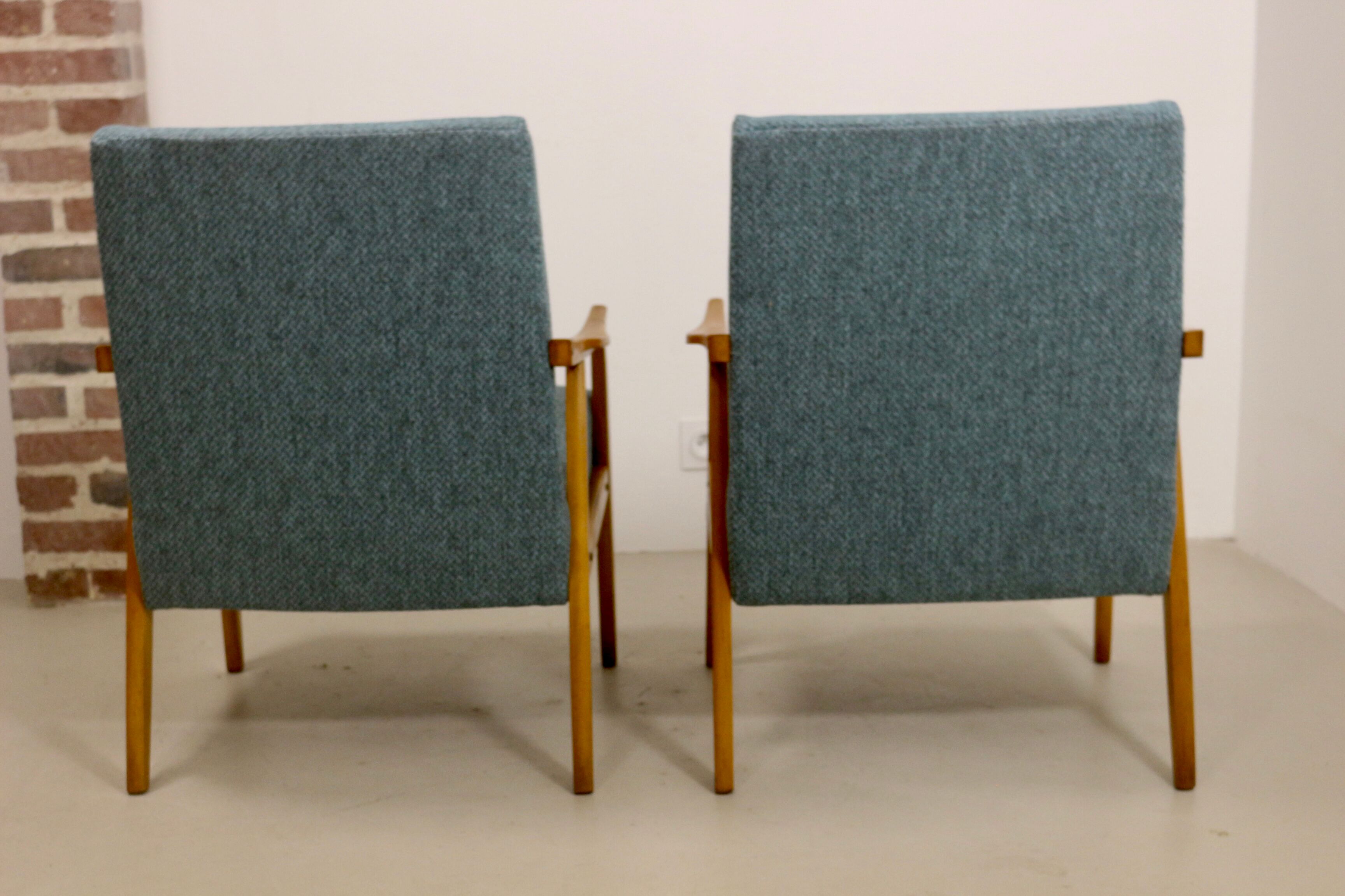 Pair of vintage armchairs in beech year 60
