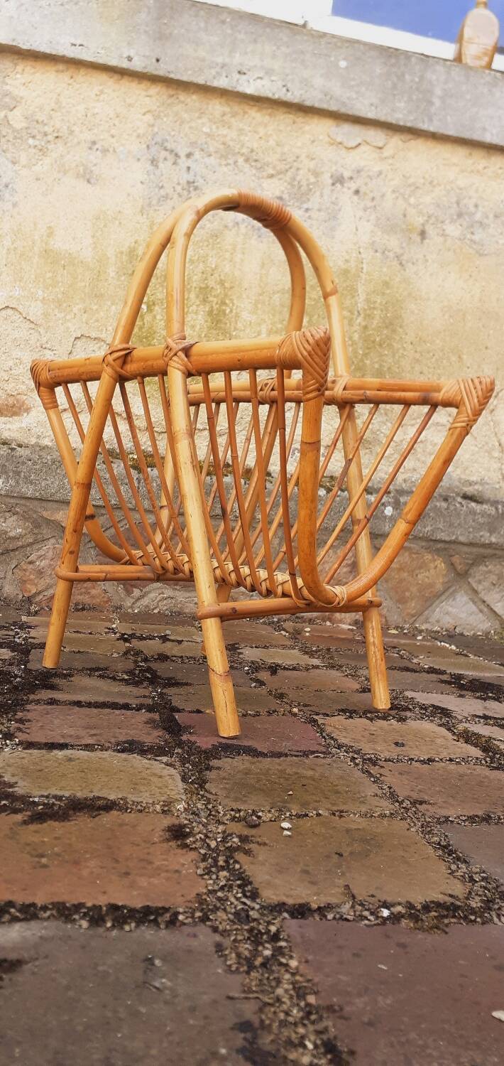 Vintage 1950s rattan magazine holder