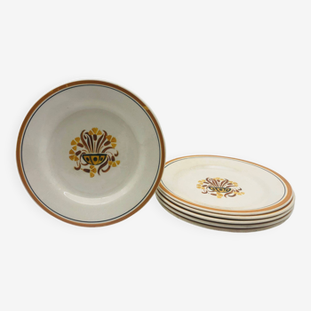 6 Assiettes Plates, Creil et Montereau – Modèle œillet.