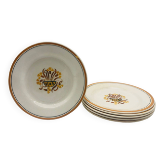 6 Assiettes Plates, Creil et Montereau – Modèle œillet.