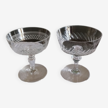 Lot de 2 coupes à champagne en cristal de Baccarat vers 1900