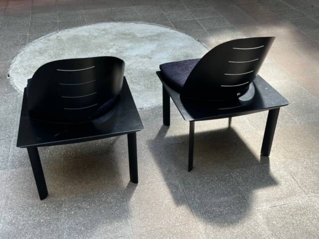 Pair of Patrice Bonneau designer chairs - Genexco Edition - 1980s