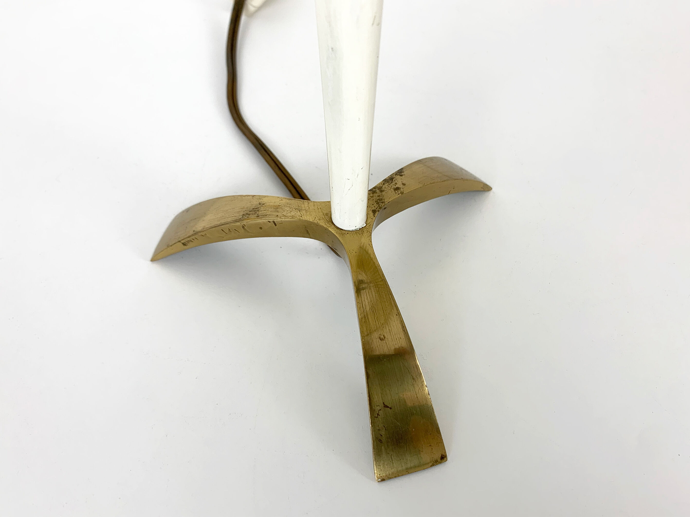 Modernist Table Lamp by J.T. Kalmar, Austria, Mid-Century Brass