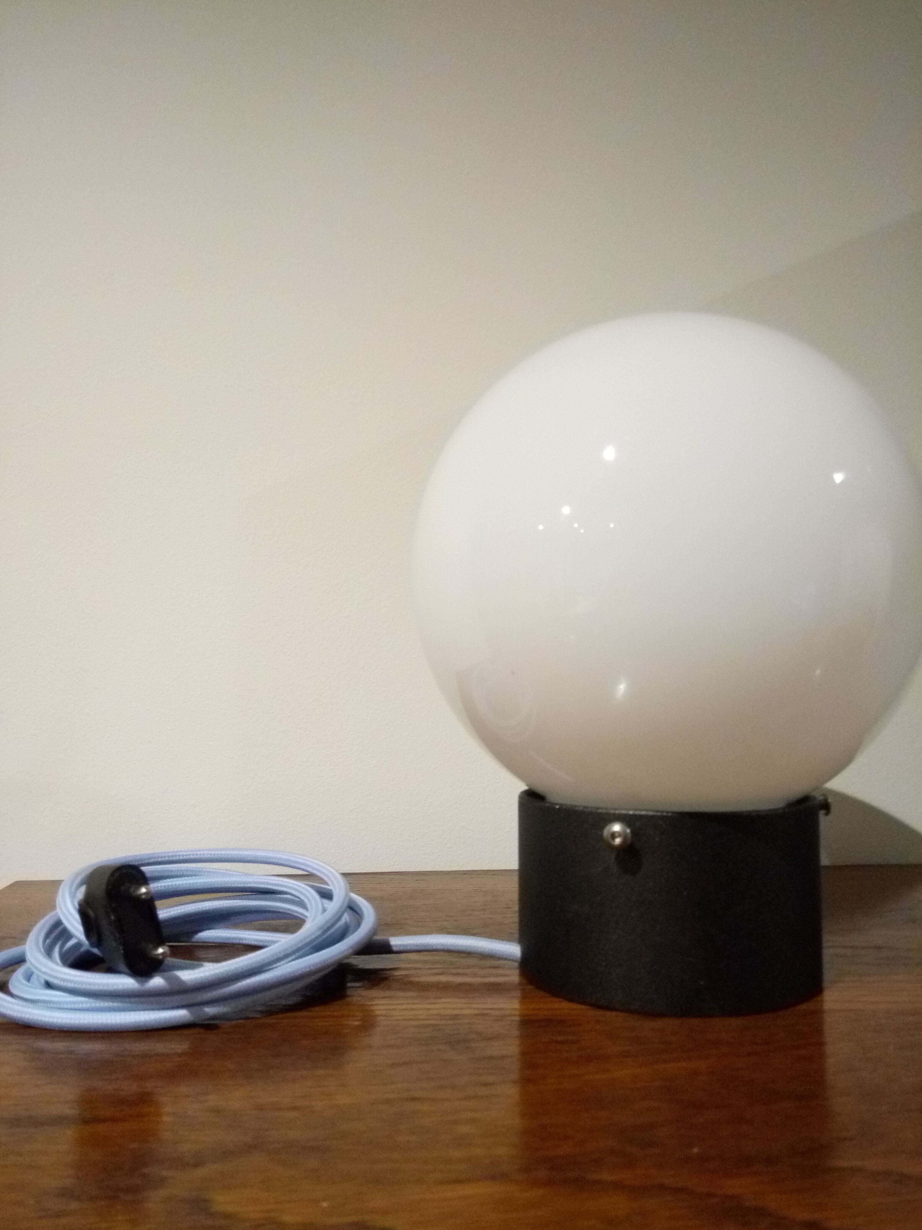 Opaline globe lamp